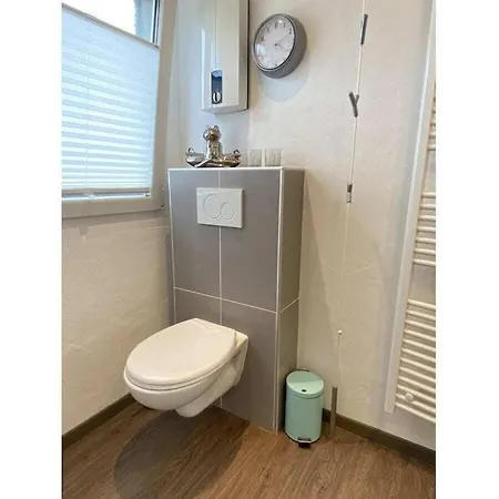 With 2 Bedrooms بيت للعطل